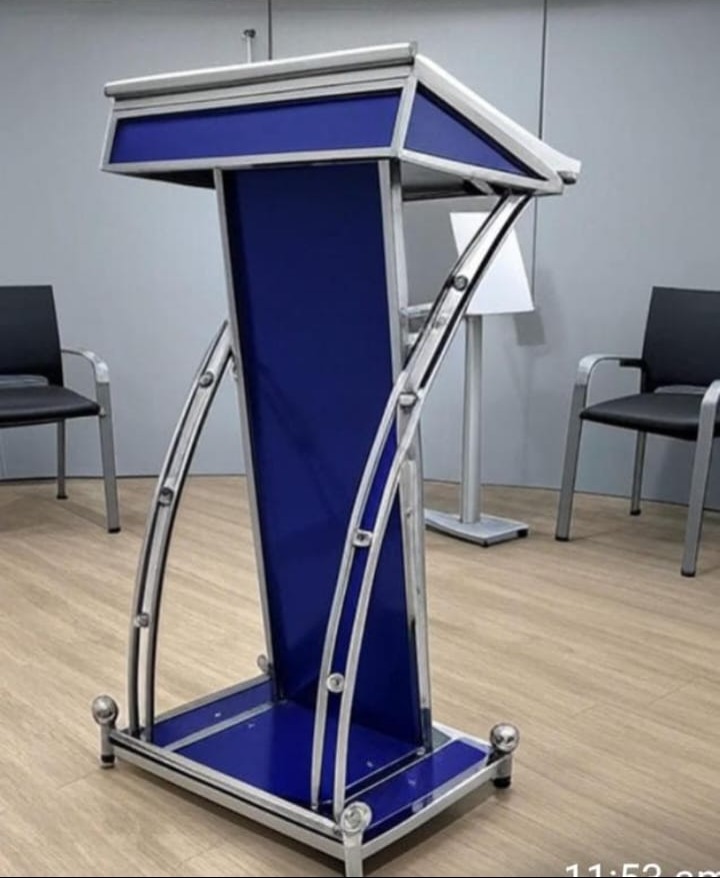 STAINE STEEL PODIUM