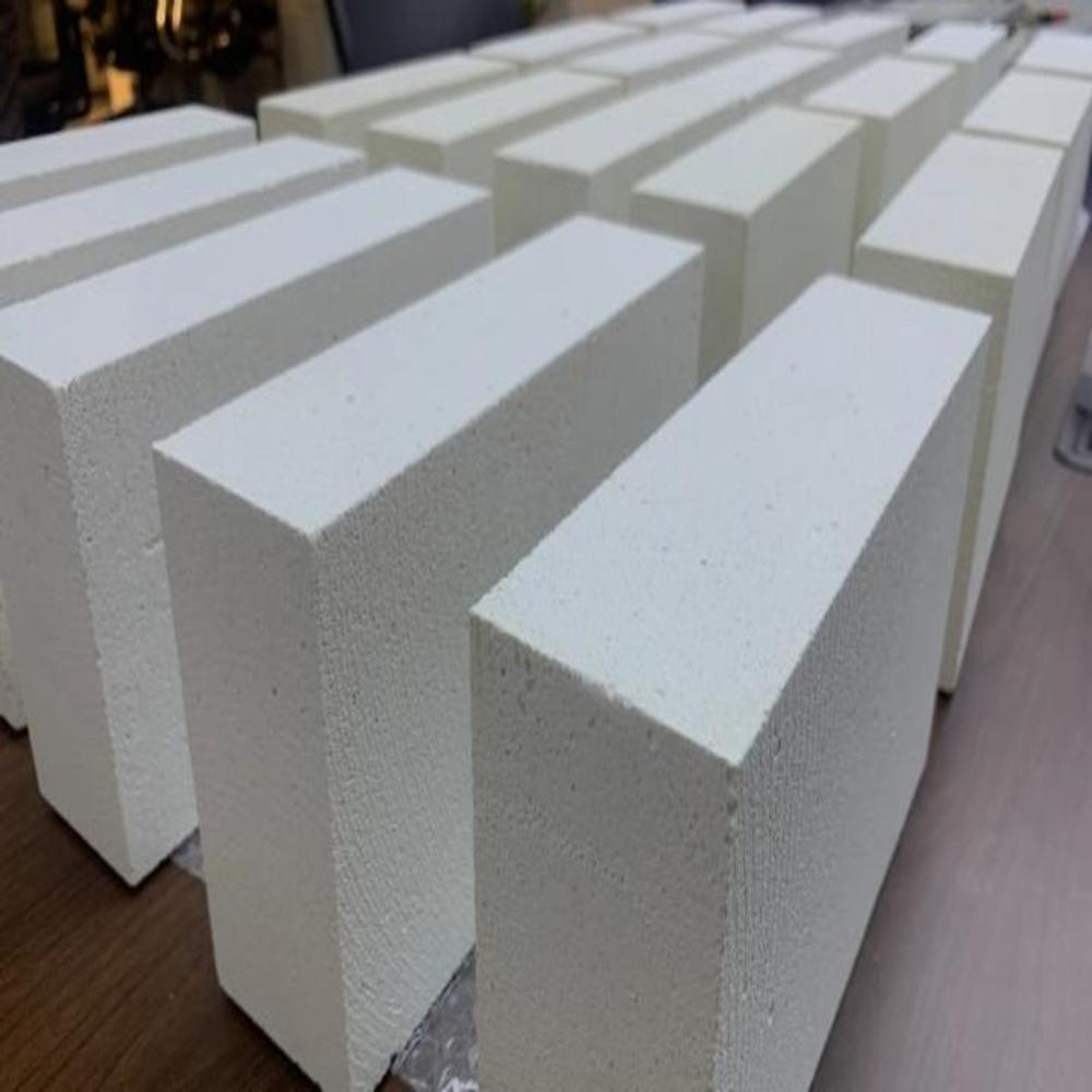 Insulation bricks