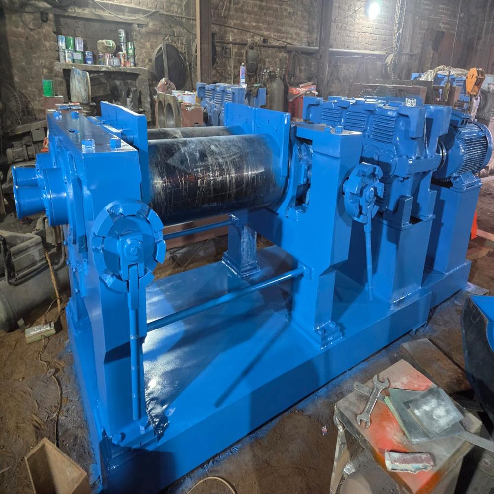 Rubber Mixing Mill - Chilled Cast Iron Roll, 300mm Diameter X 1500mm Length , 50kw Power With Variable Speed & Emergency Stop Safety Feature
