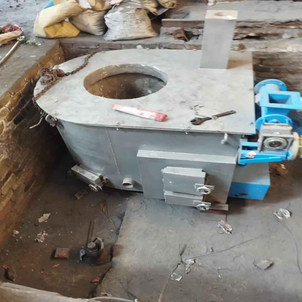 Aluminium melting wood palet furnace