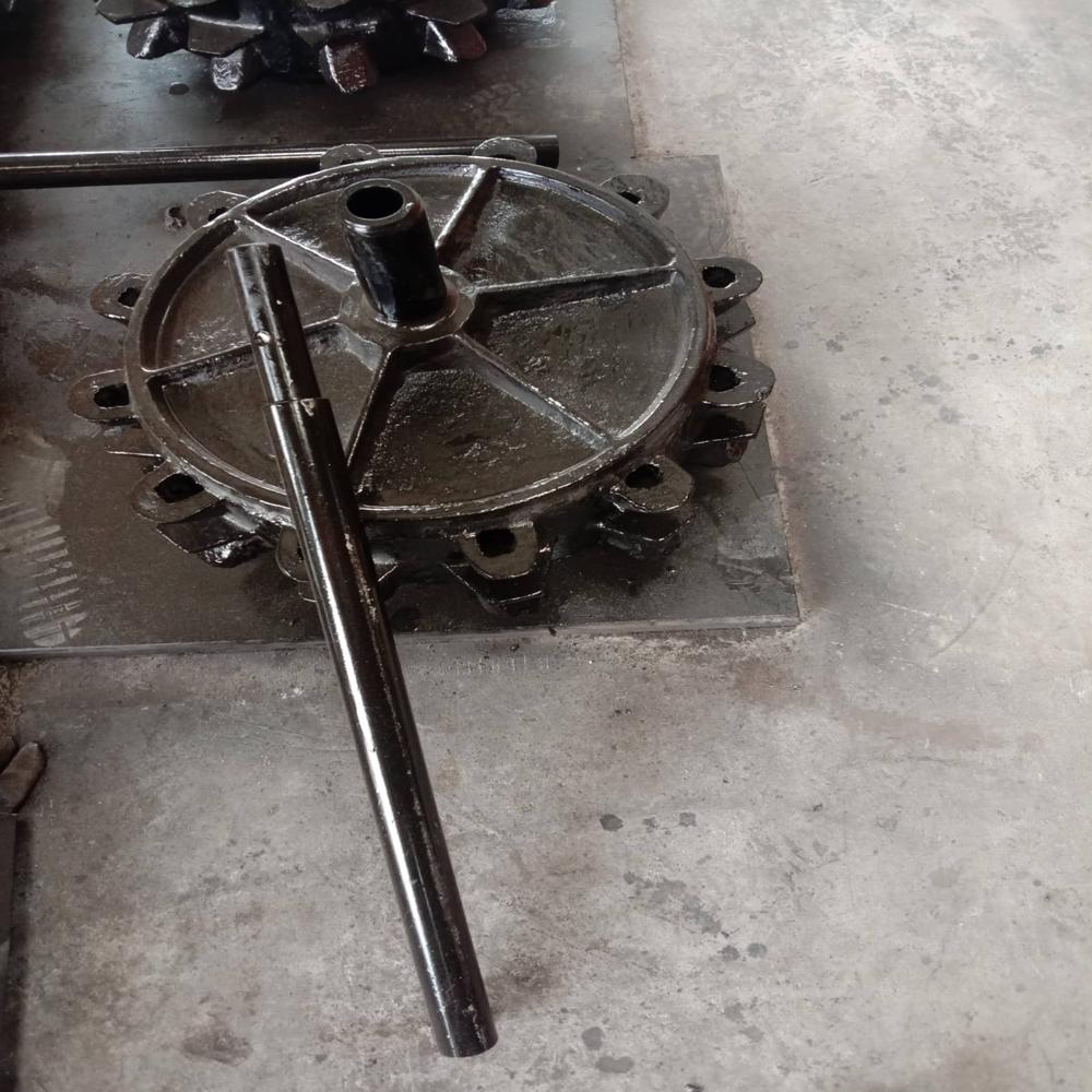 Cast iron distributor
