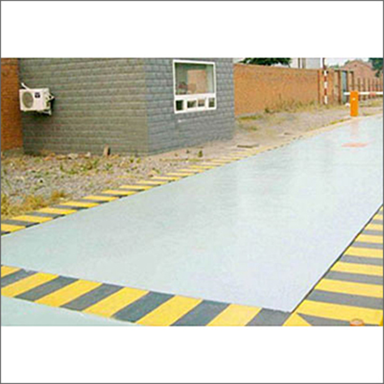 Concrete Pit Type Weighbridge - Supreme Grade Concrete, Heavy-duty Design | Industrial-standard Weight Calculation For Trucks And Load Management