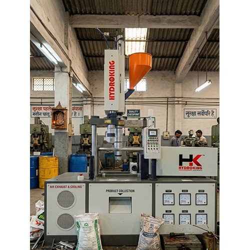 Vertical And Horizontal Moulding Machine