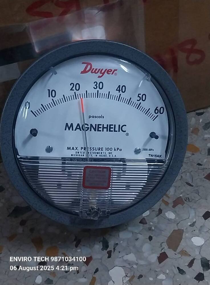 DWYER MAGNEHELIC DIFFERENTIAL PRESSURE GAUGE In Ajeetpur Industrial Estate Uttar Pradesh