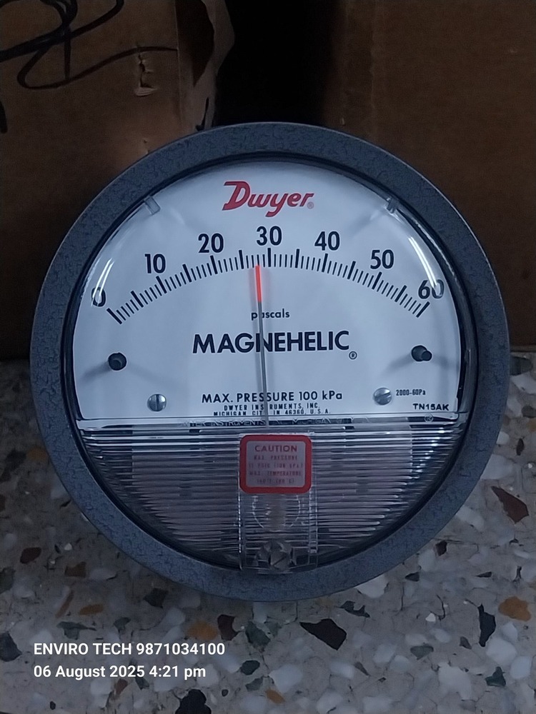 DWYER MAGNEHELIC DIFFERENTIAL PRESSURE GAUGE In Ajeetpur Industrial Estate Uttar Pradesh