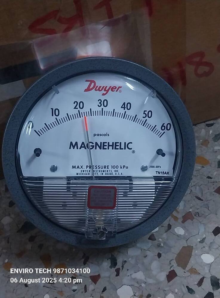 DWYER MAGNEHELIC DIFFERENTIAL PRESSURE GAUGE In Ajeetpur Industrial Estate Uttar Pradesh