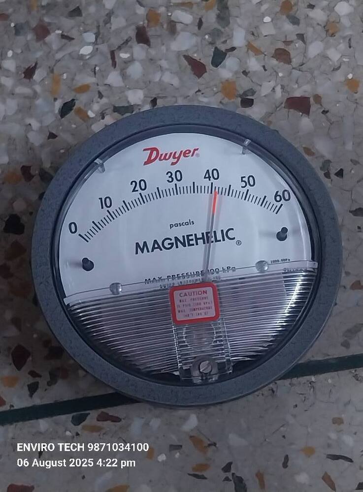 DWYER MAGNEHELIC DIFFERENTIAL PRESSURE GAUGE In Ajeetpur Industrial Estate Uttar Pradesh