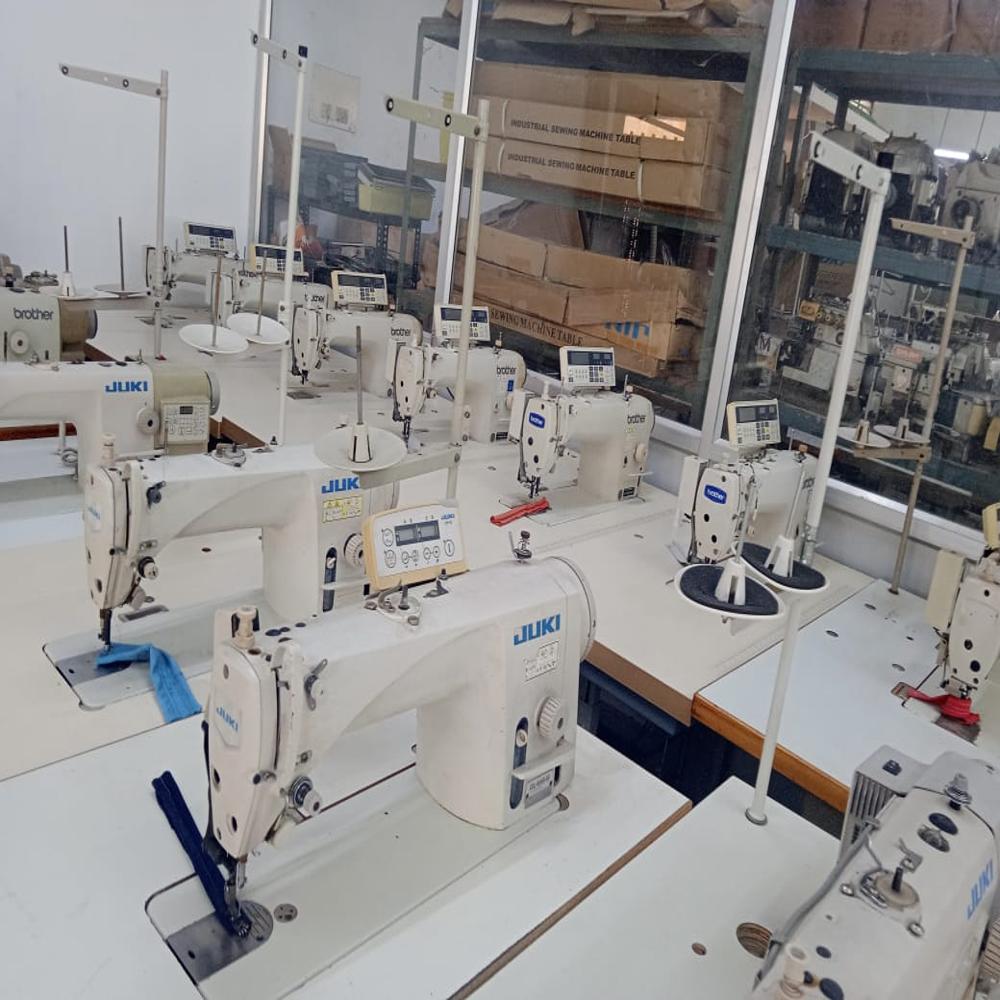 JUKI DDL 9000B -SS SINGLE NEEDLE LOCKSTITCH SEWING MACHINE