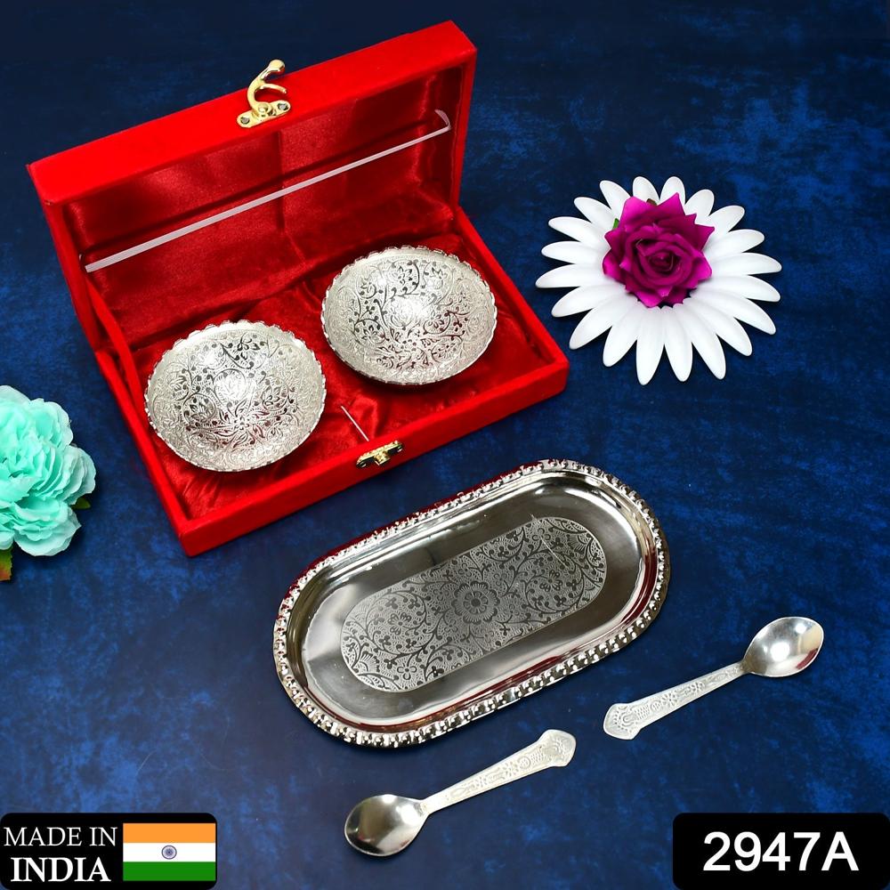 Silver-Plated Brass Bowl & Spoon Set With Velvet Gift Box - Color: Mix