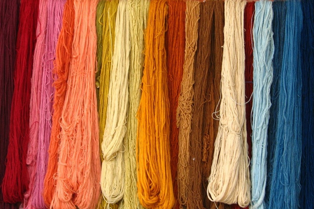 Acid Dyes - High Water Solubility Solid Dyes For Industrial Use | Safe For Food Processing, Acid Resistant, Effective On Protein Fibers