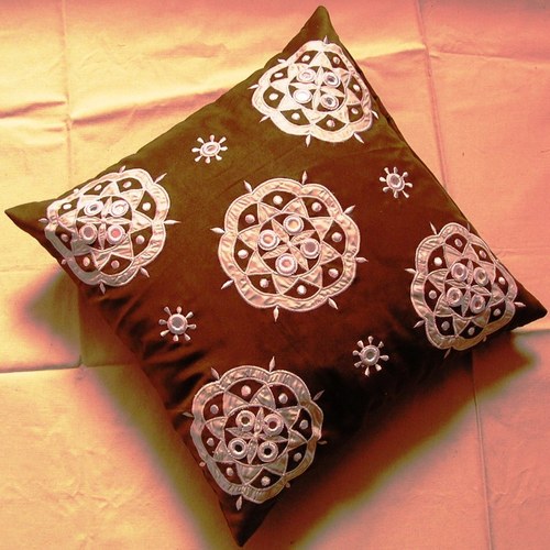 साटन कुशन कवर