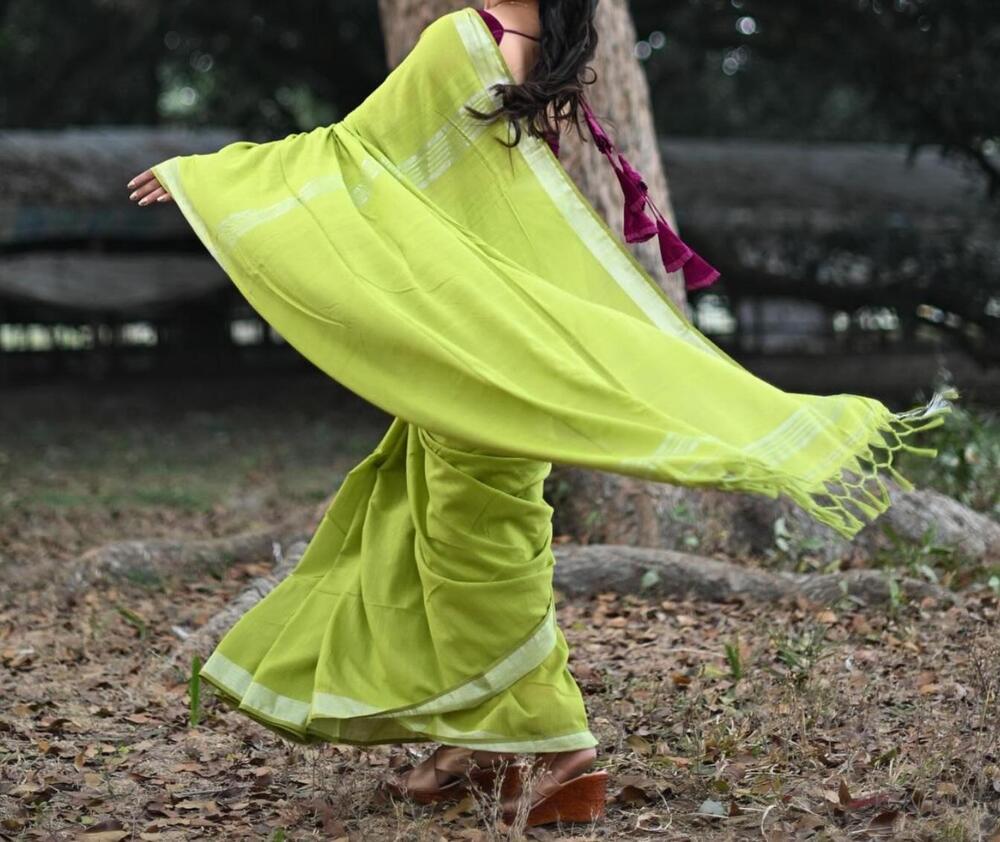 Par-rot Green Khadi Cotton Saree