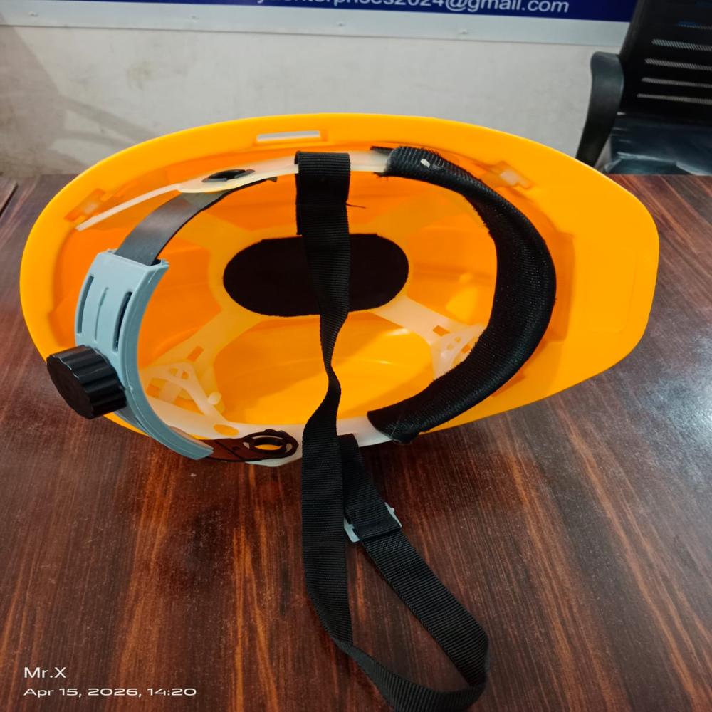 Safety ratchet helmet