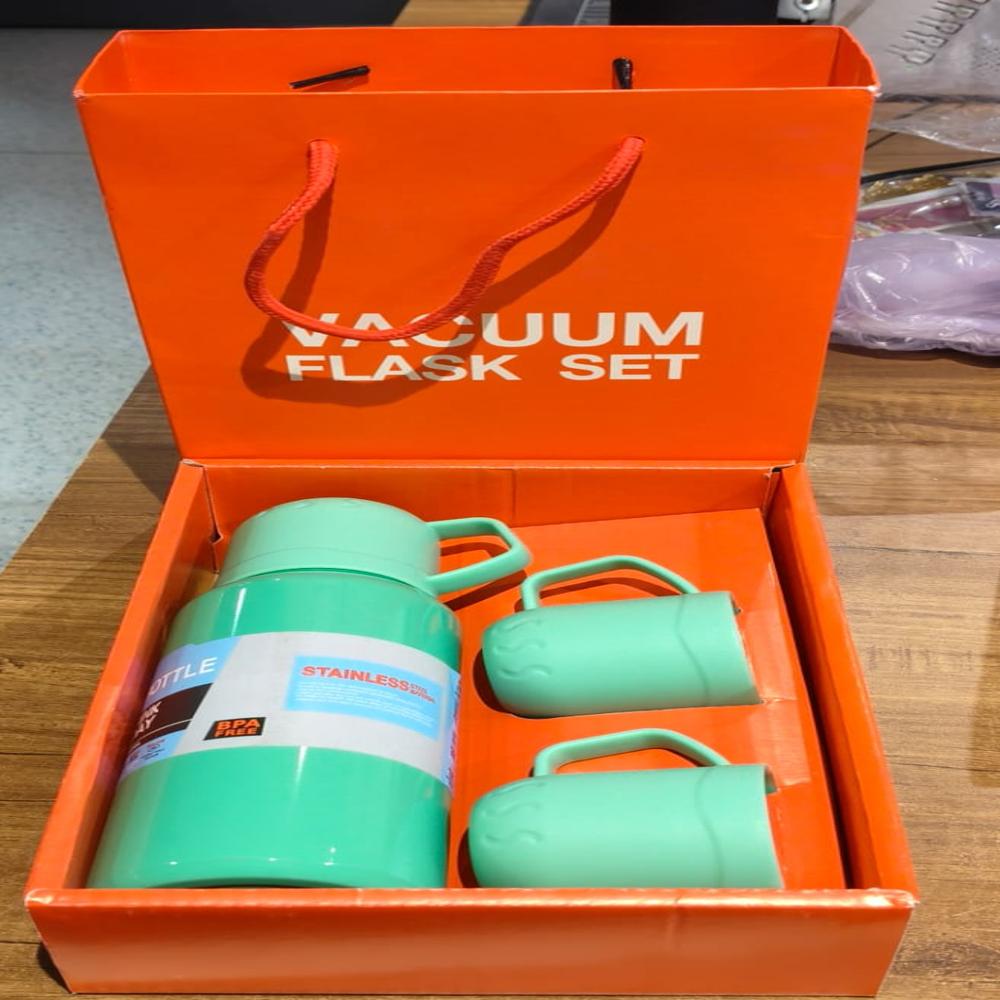 Green Vacuum Flask Set  Stainless Steel Thermos with 3 Cups, Approx 500ml