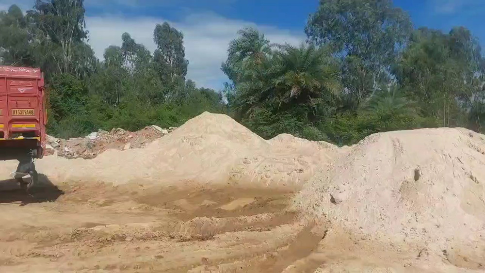 River Sand a Grade C