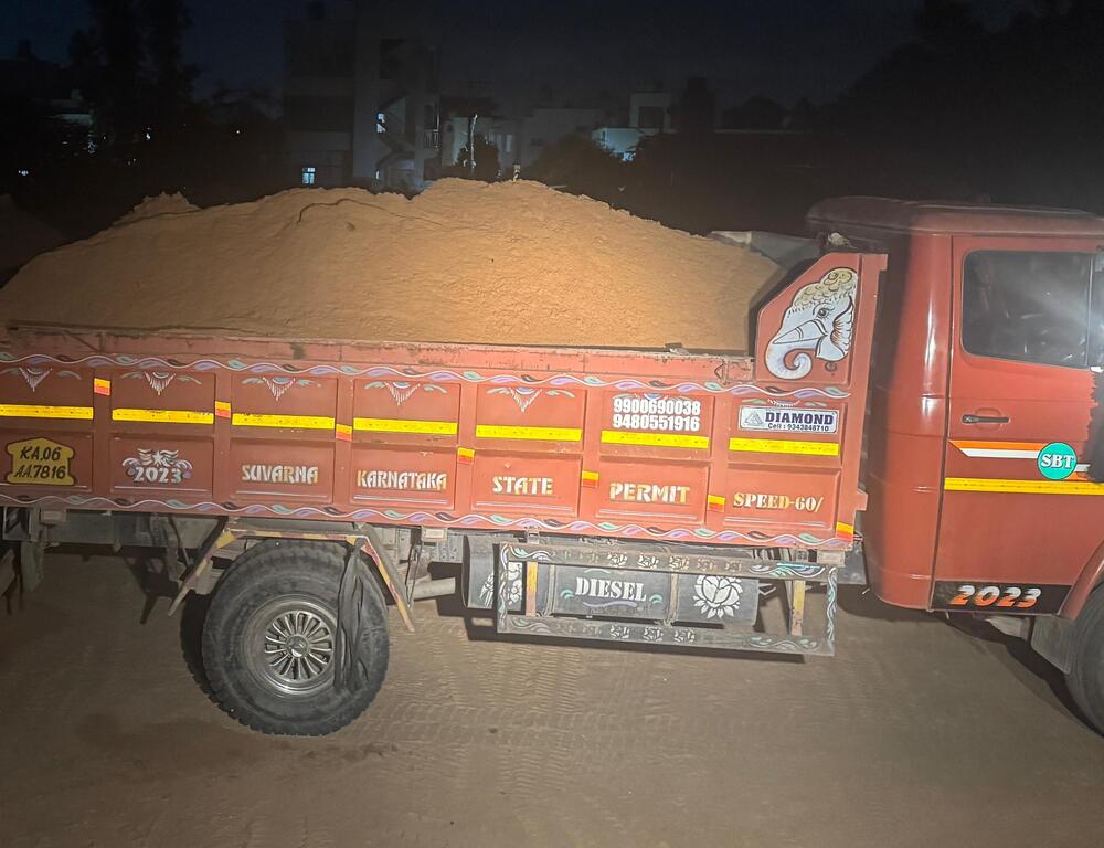7  10 Ton Vehicle