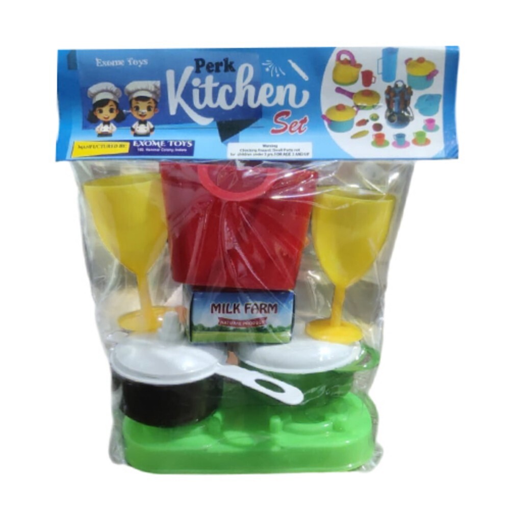 Plastic Perk Kitchen Set