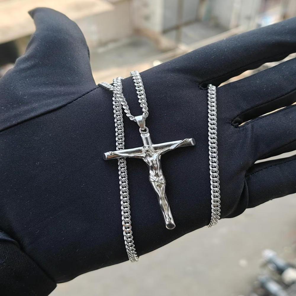 Silver Plated Crucifix Pendant