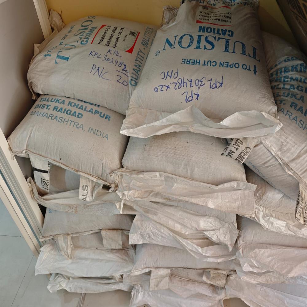 Golden Yellow Water Softener Resin