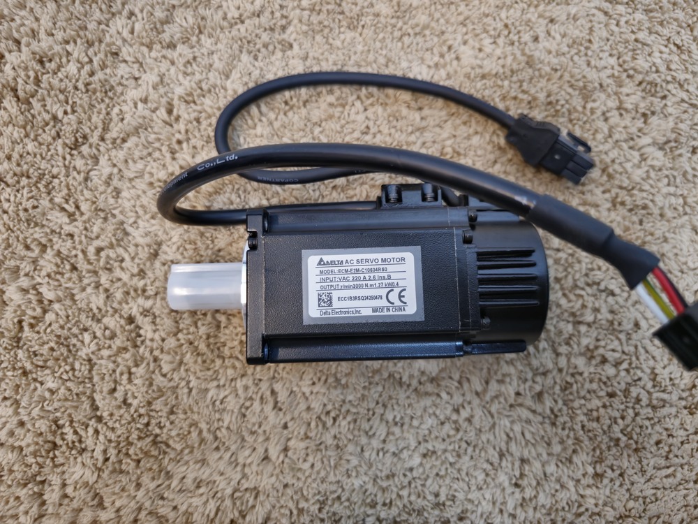 Asd-e3-0121-e Delta Servo Driver 100w - Color: Black And Silver
