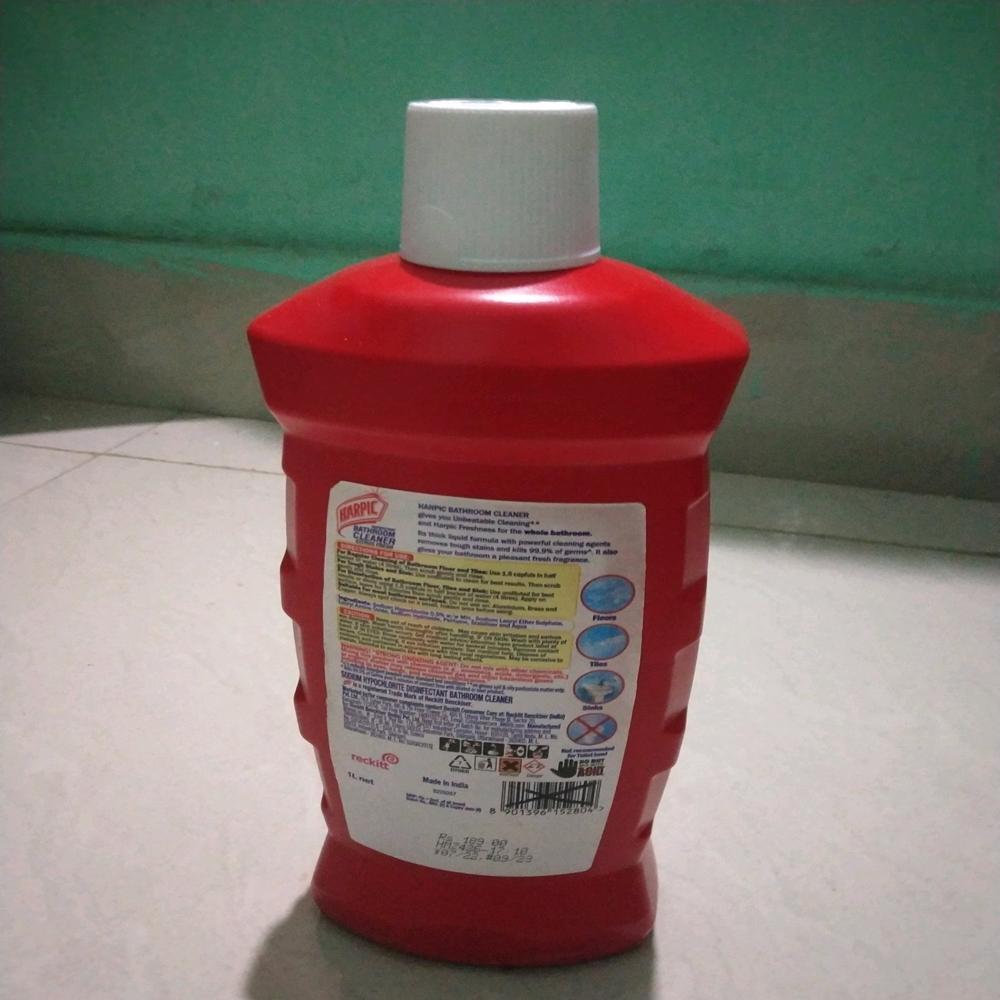 Bathroom Cleaner Liquid - Type: Bottle