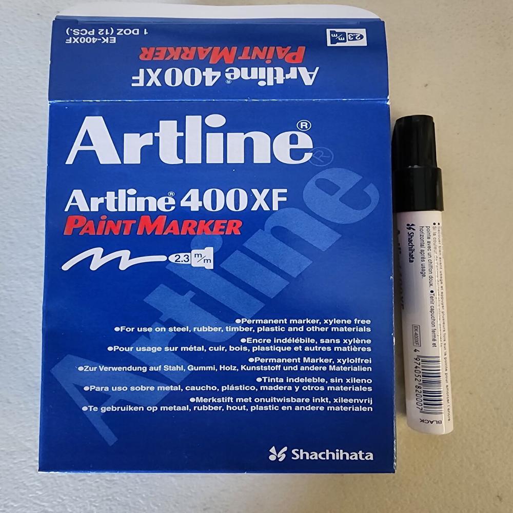 Paint Marker - Material: Plastic