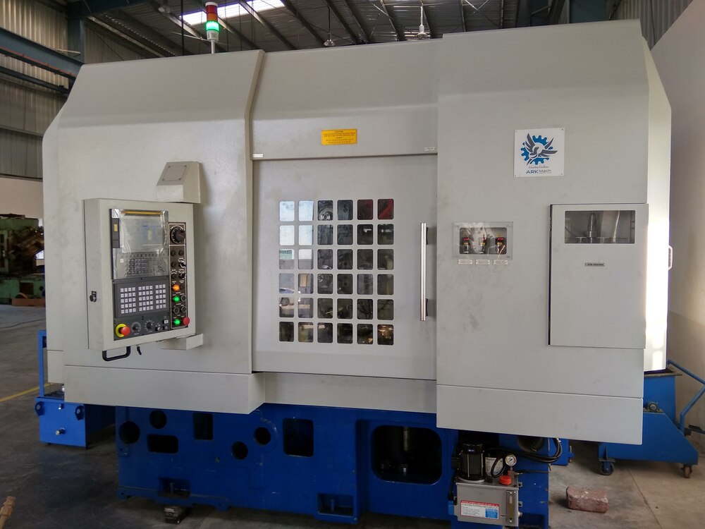 L200 - 5 axis CNC Hobbing Machine