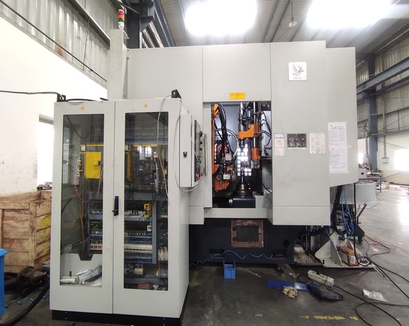 LC255 - 6 axis CNC hobbing Machine with auto-loader LC255 - 6 axis CNC hobbing Machine with auto-loader