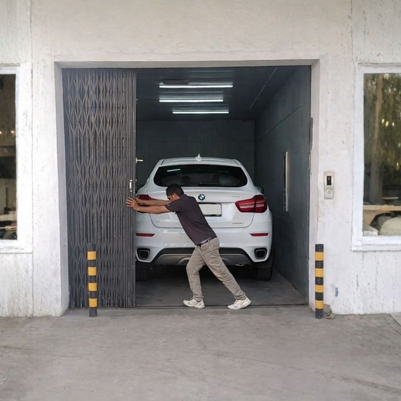 Hydraulic Car Elevator 3 Ton In Kirti Nagar - Capacity: 2500 Kg