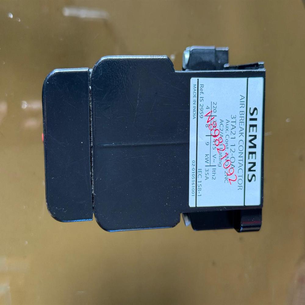 SIEMENS AIR BREAK CONTACTOR 3TA21 12-OA