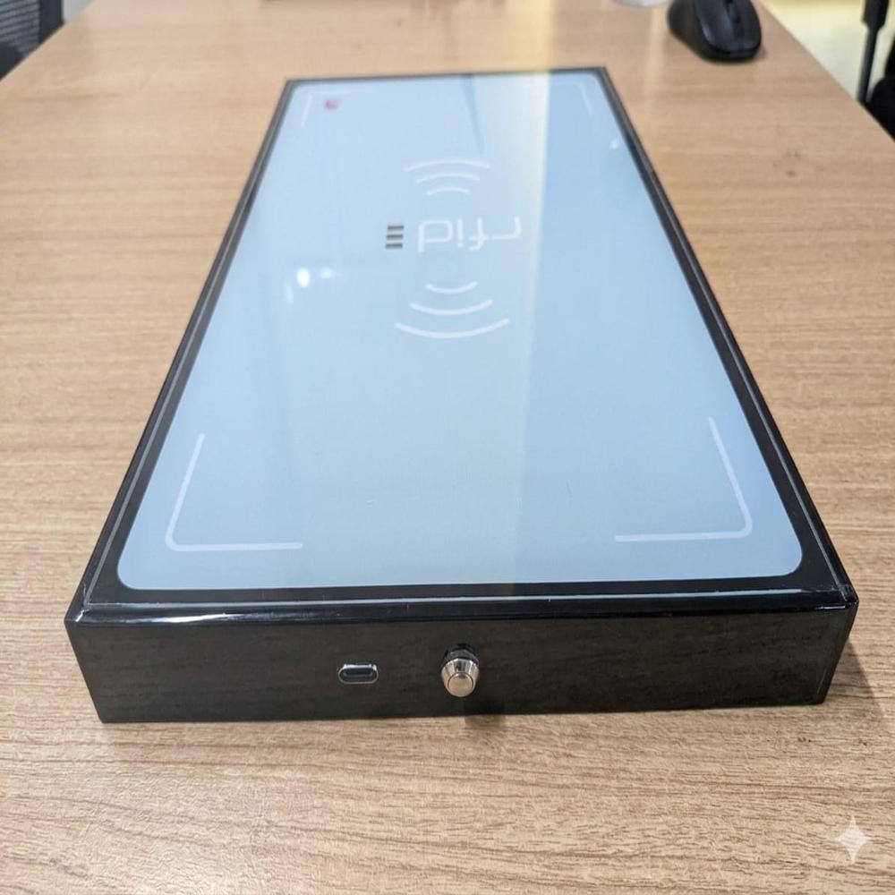 RFID Smart Tray