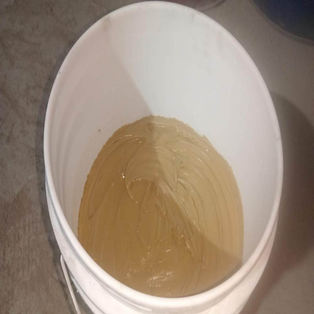 Shuttering Grease