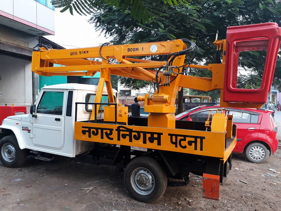 Hydraulic Aerial Access Platform - Lifting Capacity: 200 Kilograms (Kg)