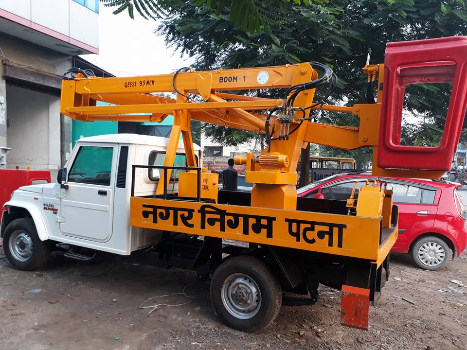 Hydraulic Aerial Access Platform - Lifting Capacity: 200 Kilograms (Kg)