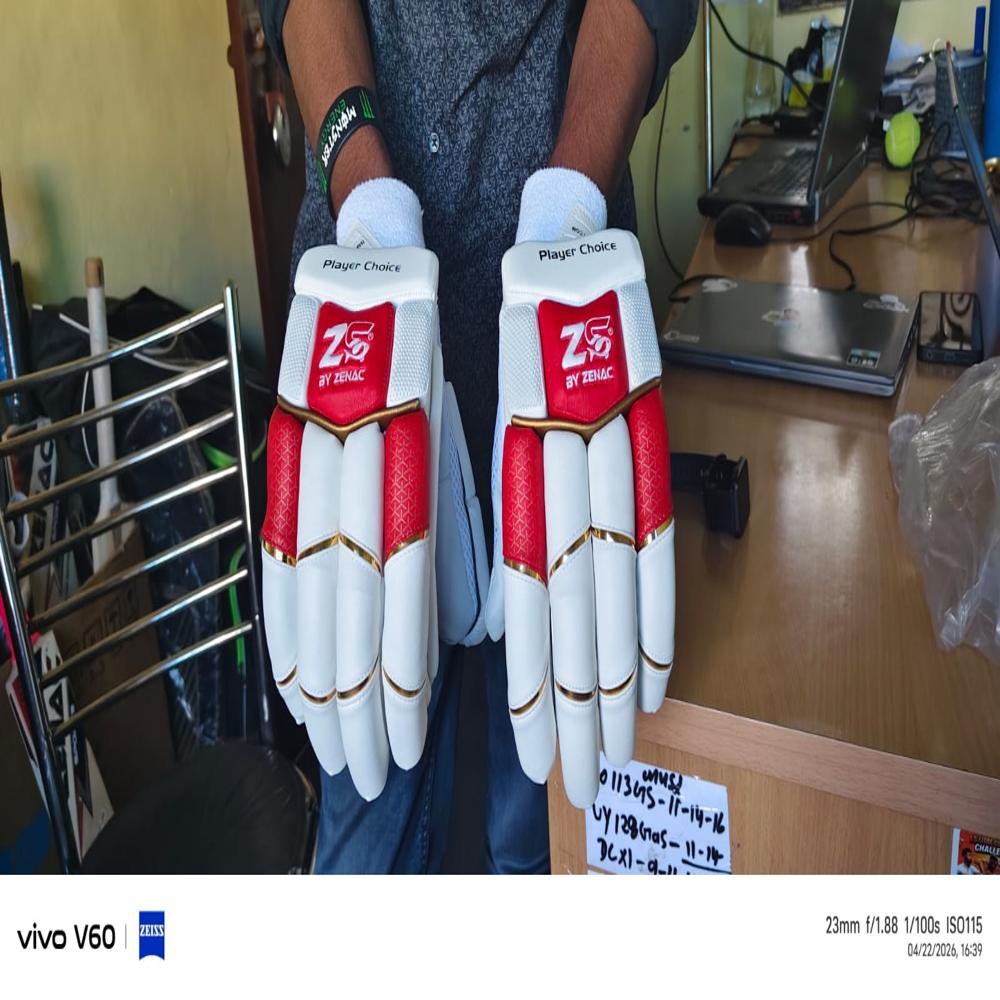 cricket batting gloves