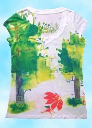 महिलाओं के टी-शर्ट