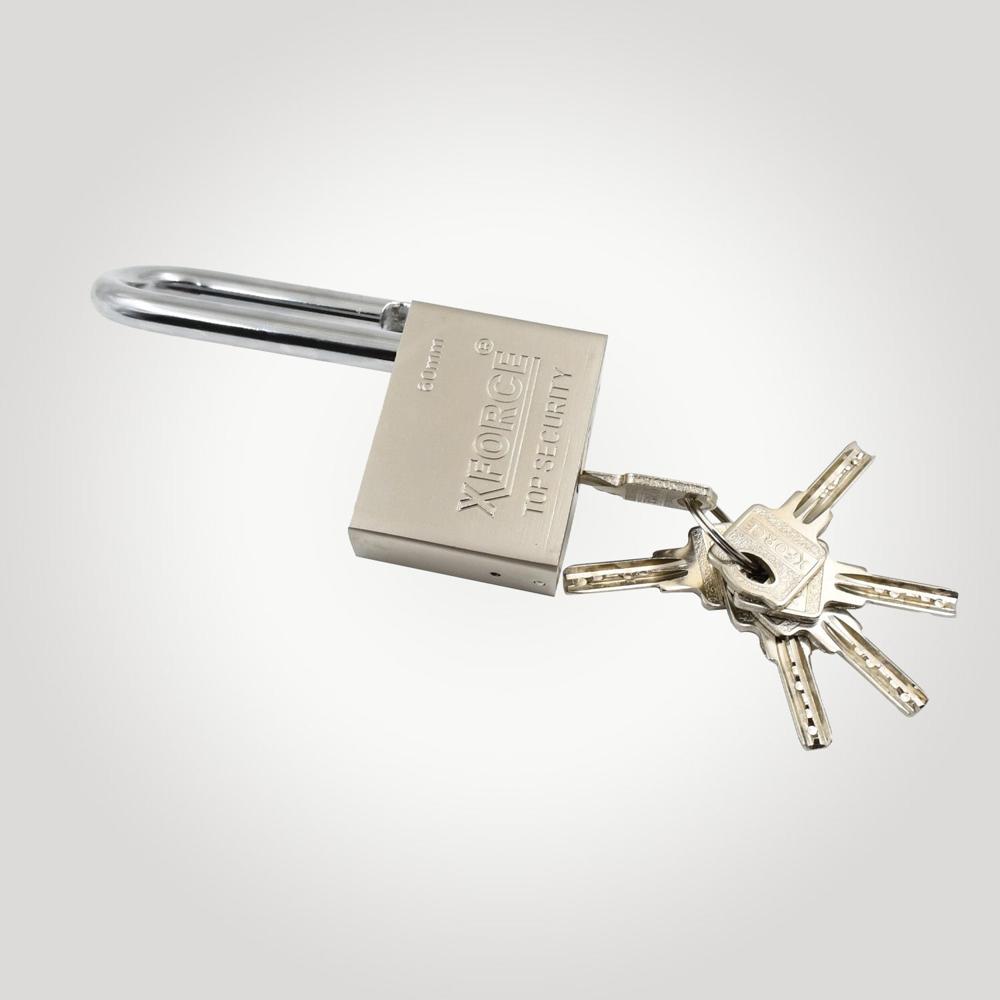 Multipurpose Solid 4 Keys Padlock 60 Mm / 1 Pc) - Color: Mix