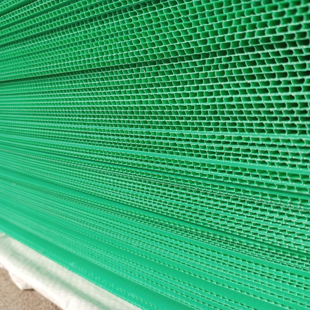 Corflute Sheet - Color: Green