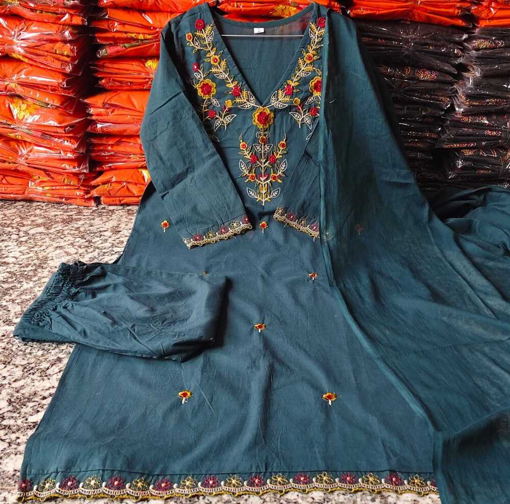 Y Yoke Embroidery 3 Piece Suit Set