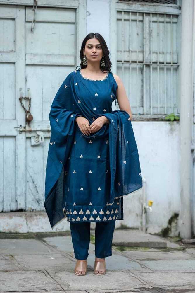 Sleeveless Blue 3 Piece Suit Set