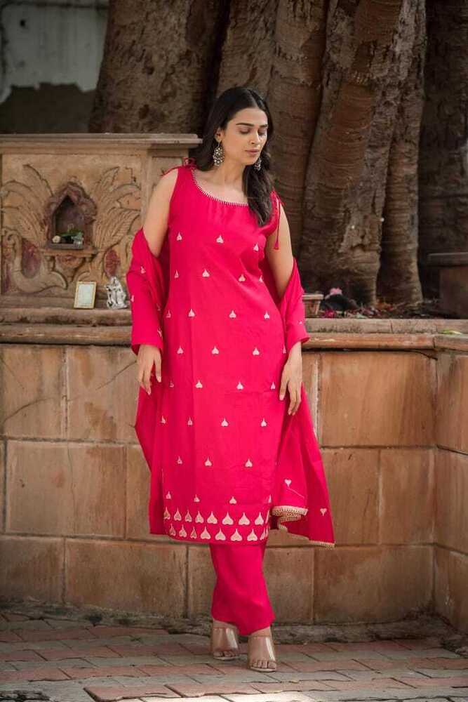 Sleeveless Fancy 3 Piece Suit Set