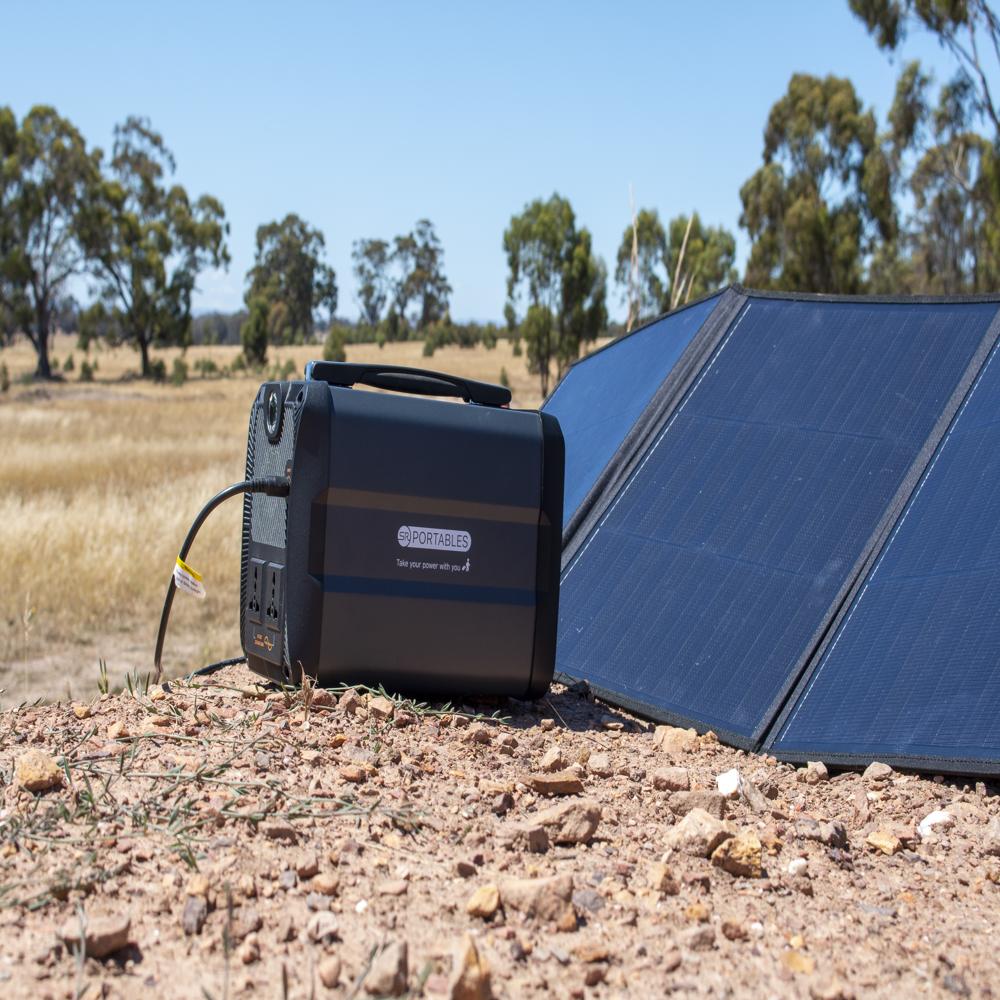 SR Portables Cleo Handheld Lithium Solar Inverter