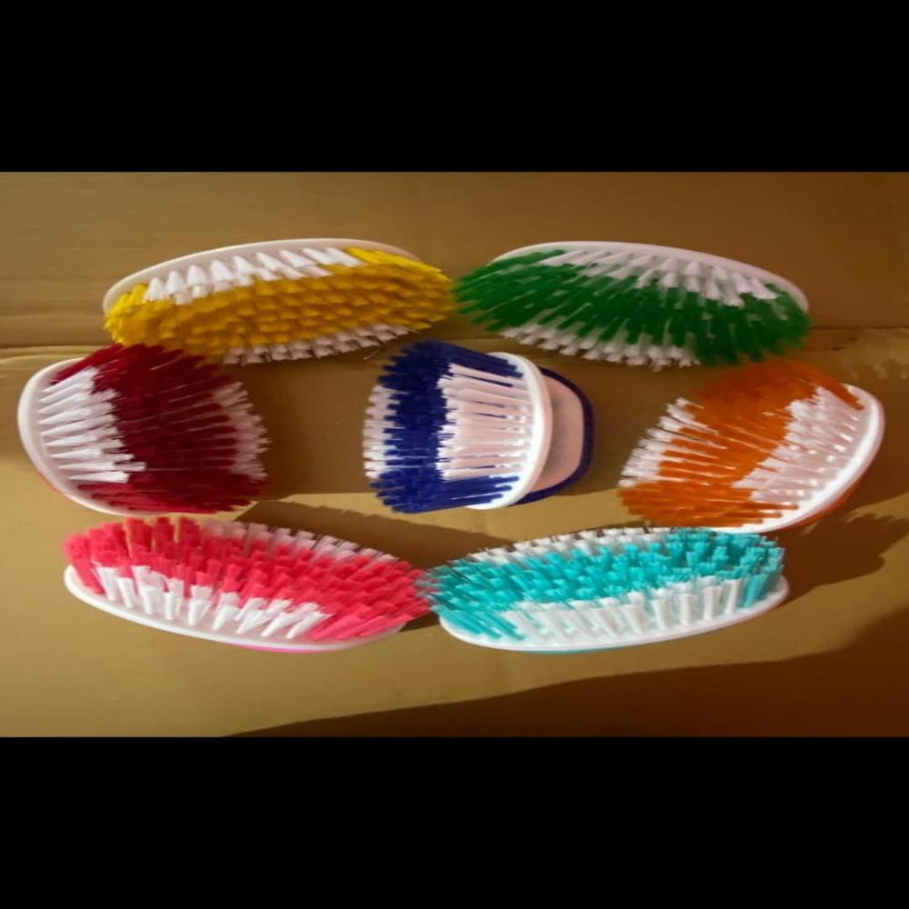Oval Cloth Brush