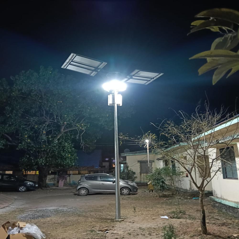 solar flood light 30w