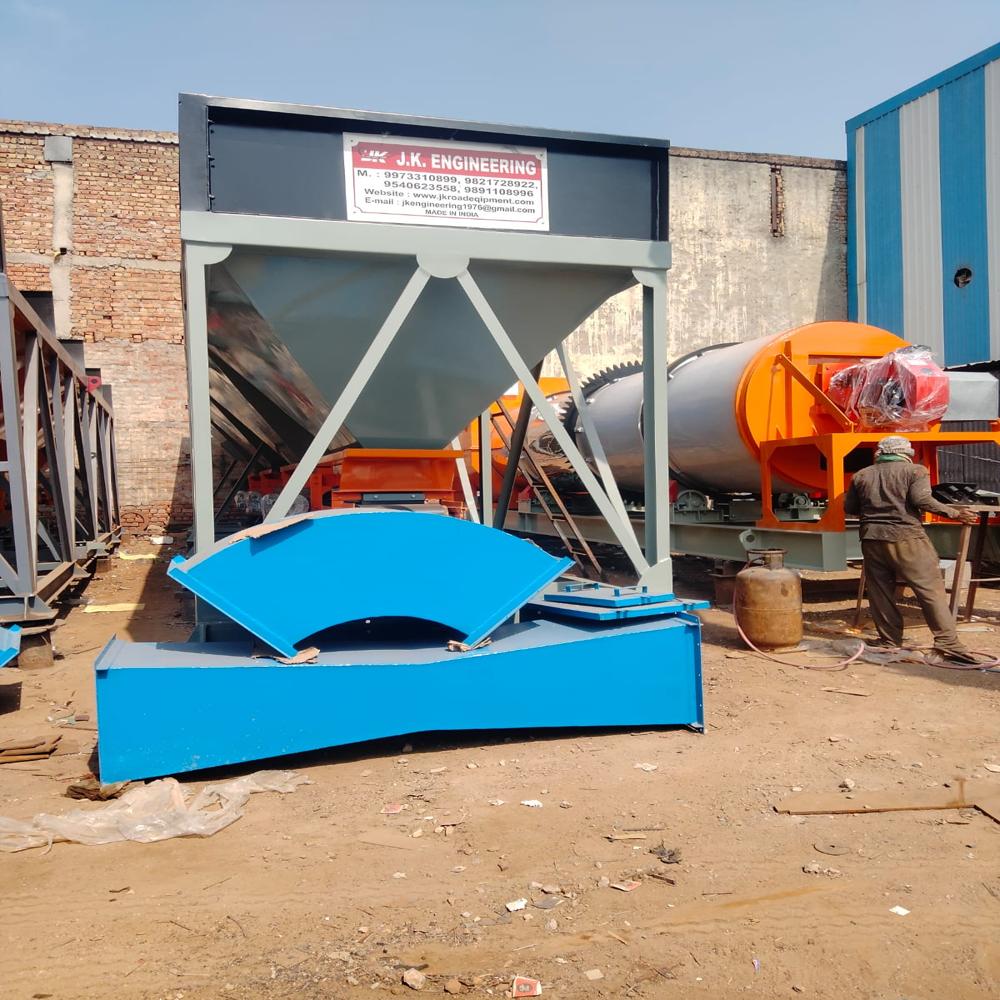 Four Bin Feeder - Automatic Grade: Manual