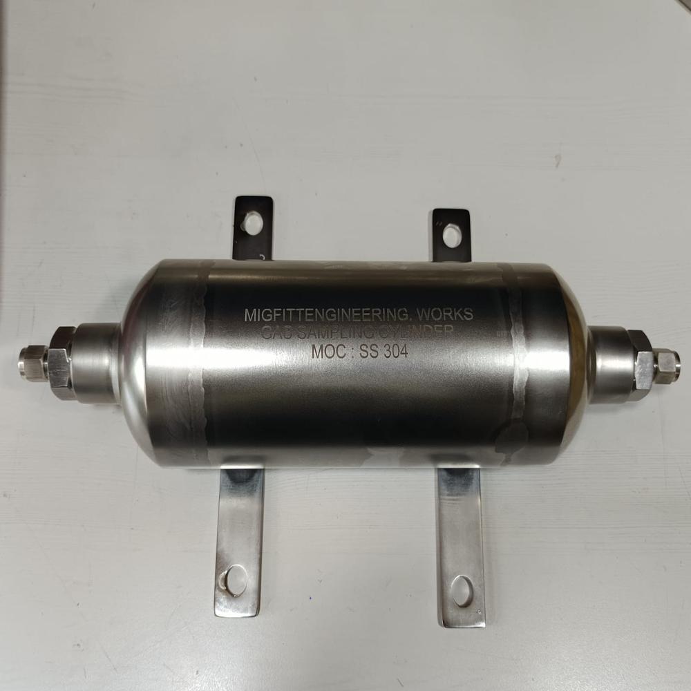 Ss Condensate Pots - Stainless Steel 304/316, 1/2" To 24" Diameter, Up To 6000 Psi, Up To 350c Temperature, Socket Weld/threaded Connections