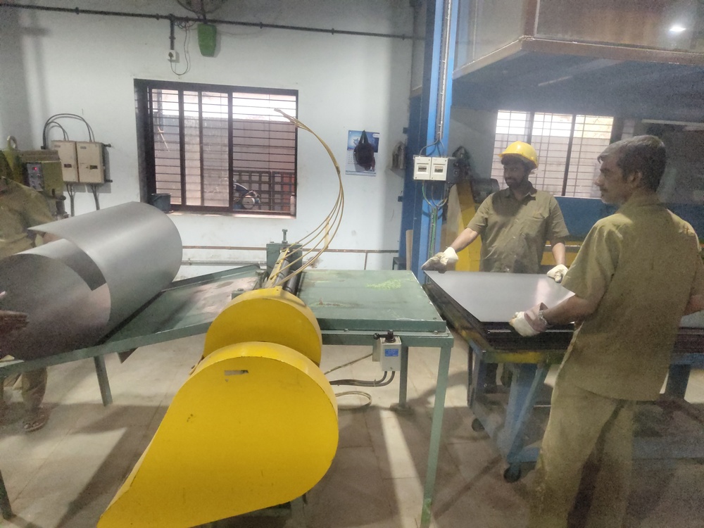 Barrel Body Rolling Machine