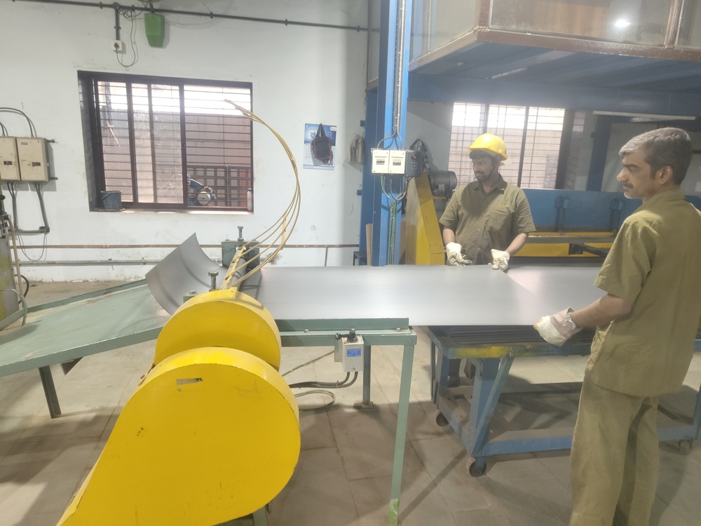Barrel Body Rolling Machine