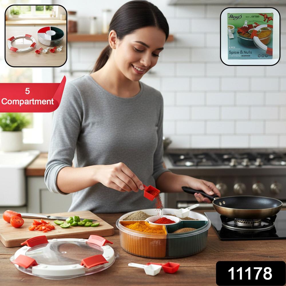 Plastic 5 Compartment Spice Storage Box With Spoons - Color: Mix