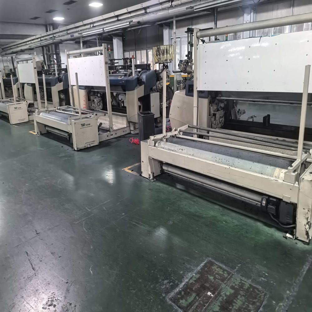 Picanol omni plus 800 air jet loom